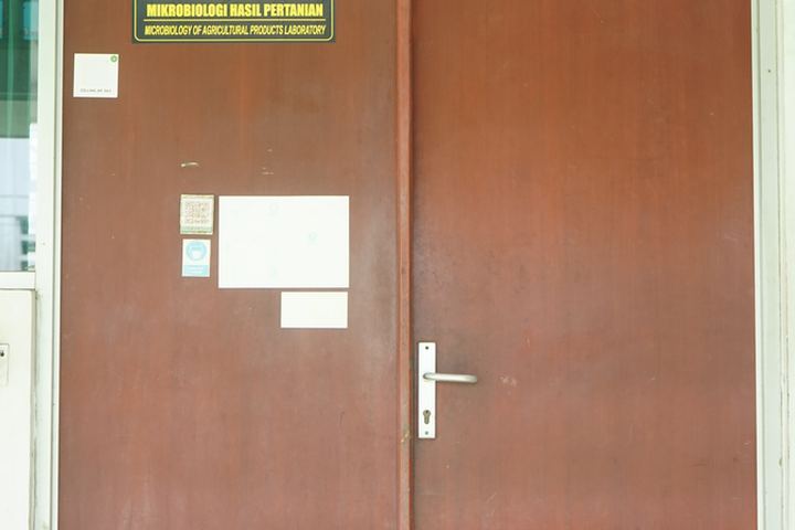 Laboratorium Mikrobiologi Hasil Pertanian