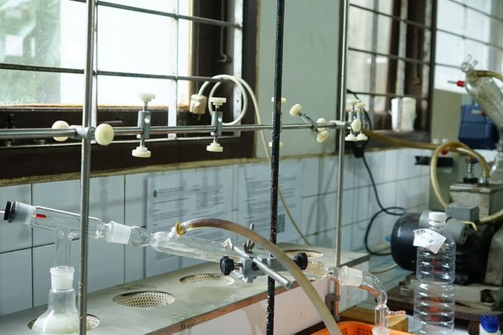 Peralatan Laboratorium Pascapanen